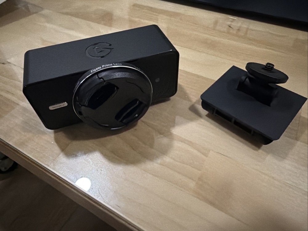 Elgato Facecam Pro 4k Black Streaming Web Camera-Video Conferencing, Gaming