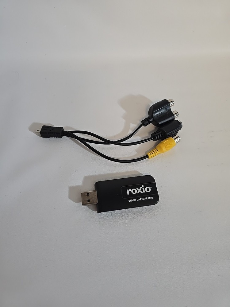 Roxio Video Capture USB UB315-E Version 3 With RCA & S-Video Cable Tested & Work