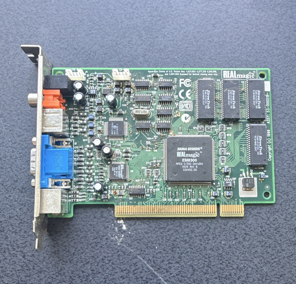 Sigma Designs REALmagic EM8300 PCI MPEG-2/DVD Decoder Card VGA MPN 53-000519-11
