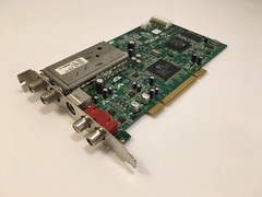 ASUS FALCON2 (NTSC) TV Tuner Card – FM1236/F H-3 | [COAXIAL, RCA, S-VIDEO PORTS]