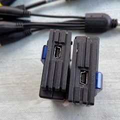 GameBridge TV AVC-1410/1510 NTSC Playstation 2 Xbox Gamecube Lot 5 Cables Remote