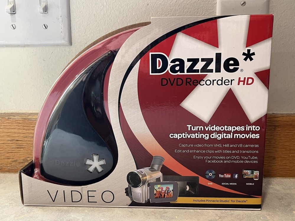 Pinnacle Dazzle DVD Recorder HD w/ Cable – Open Box , DVCPTENAM