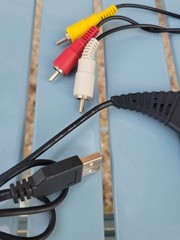 Dazzle Video Capture USB v1.0 VHS Hi8 Camcorder RCA S-Video To PC Model HU3194