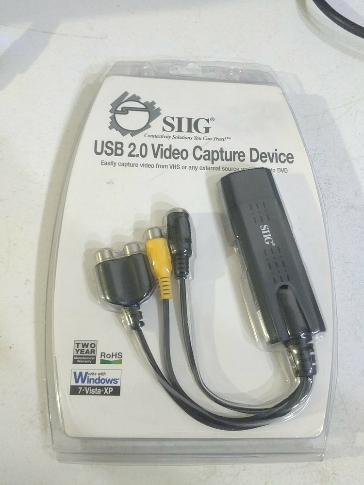 SIIG USB 2.0 Video Capture Device – Capture VHS and Record to DVD JU-AV0012-S1