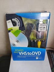 Roxio Easy VHS to DVD Converter For VHS Tapes Hi8 Video8 Windows 242500 USA Made