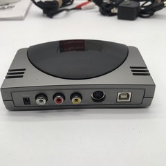 ADS Tech DVD Xpress USB 2.0 Video Capture RCA S-Video USBAV-701