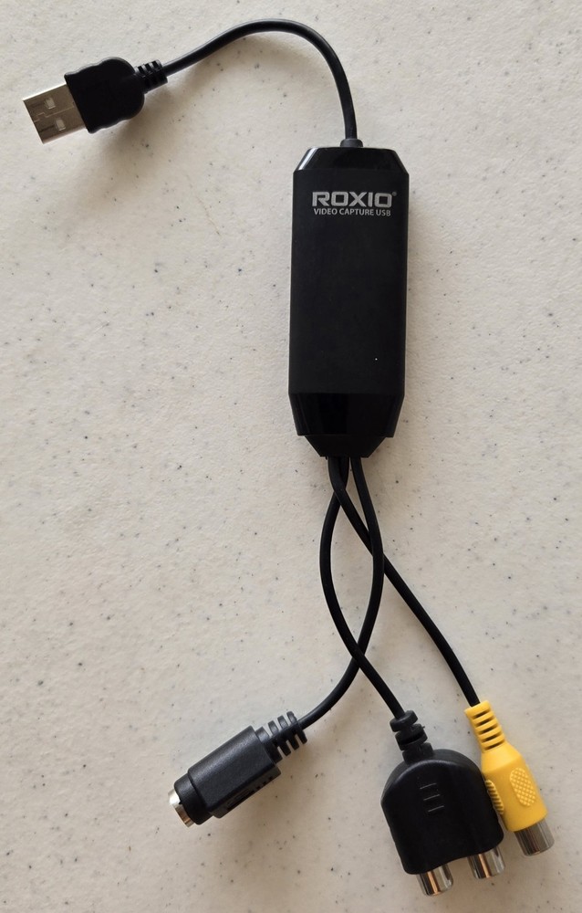 Roxio Video Capture USB UB315-E Adapter for Converting VHS VCR to Digital Format