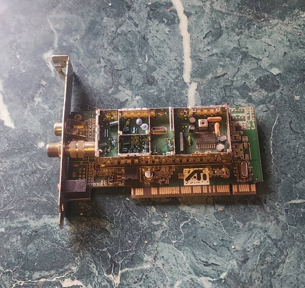 ATI Technologies PCI TV Tuner Card w/TV Output & 3D Glasses Support