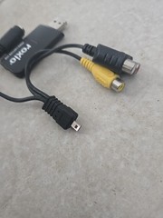 Roxio UB315-E Video Capture USB Adapter, VHS VCR to Digital