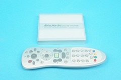 AverMedia M038 AverTV USB MCE for watching and recording TV on MCE 2005 Desktop