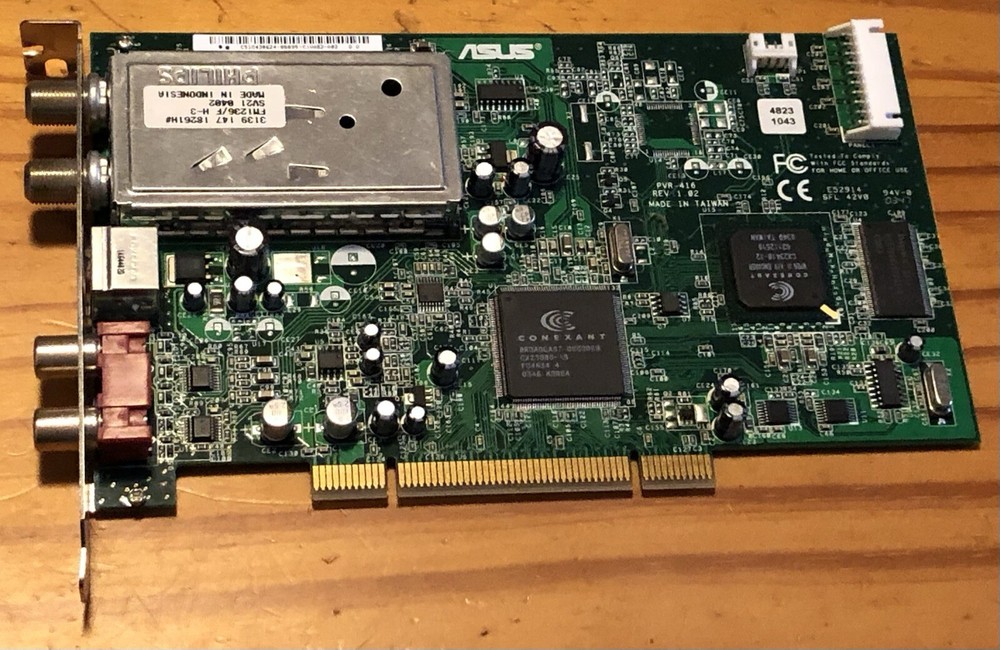 Phillips FM1236/F H-5 TV Tuner & Video Card 3139 147 18261 Xy6