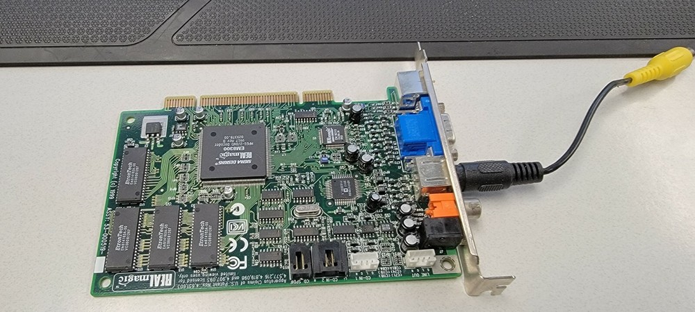 Sigma Designs Real Magic EM8300 Mpeg-2/DVD Playback PCI Card used