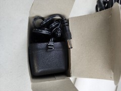 ADS TV Elite FFN-102 TV / VGA Splitter With AC Power Adapter Supply & Cables