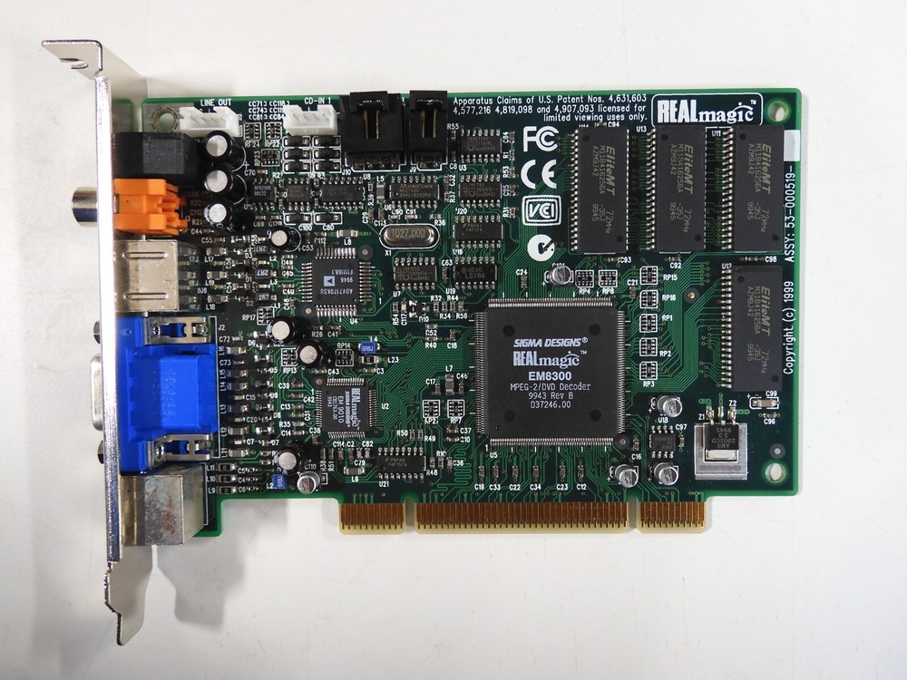 Sigma Designs REALmagic Hollywood Plus EM8300 DVD/MPEG-2 Hardware Decoder Card