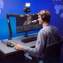 RØDE X Streamer X Professional Integrated Audio Interface and 4K Video Captur…