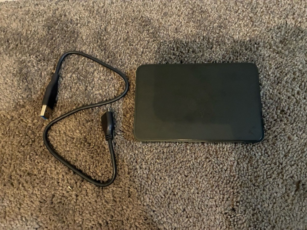 Razer Ripsaw USB 3.0 External HDMI In/Out Digital Video Capture RZ20-0178