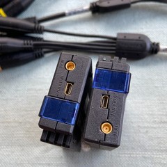 GameBridge TV AVC-1410/1510 NTSC Playstation 2 Xbox Gamecube Lot 5 Cables Remote
