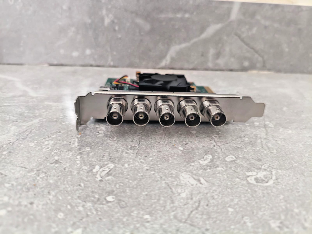 Blackmagic Design Decklink Duo 2 PCI SDI capture card For parts.