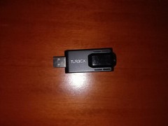DVB-T USB TV stick tuner DTT-2000.