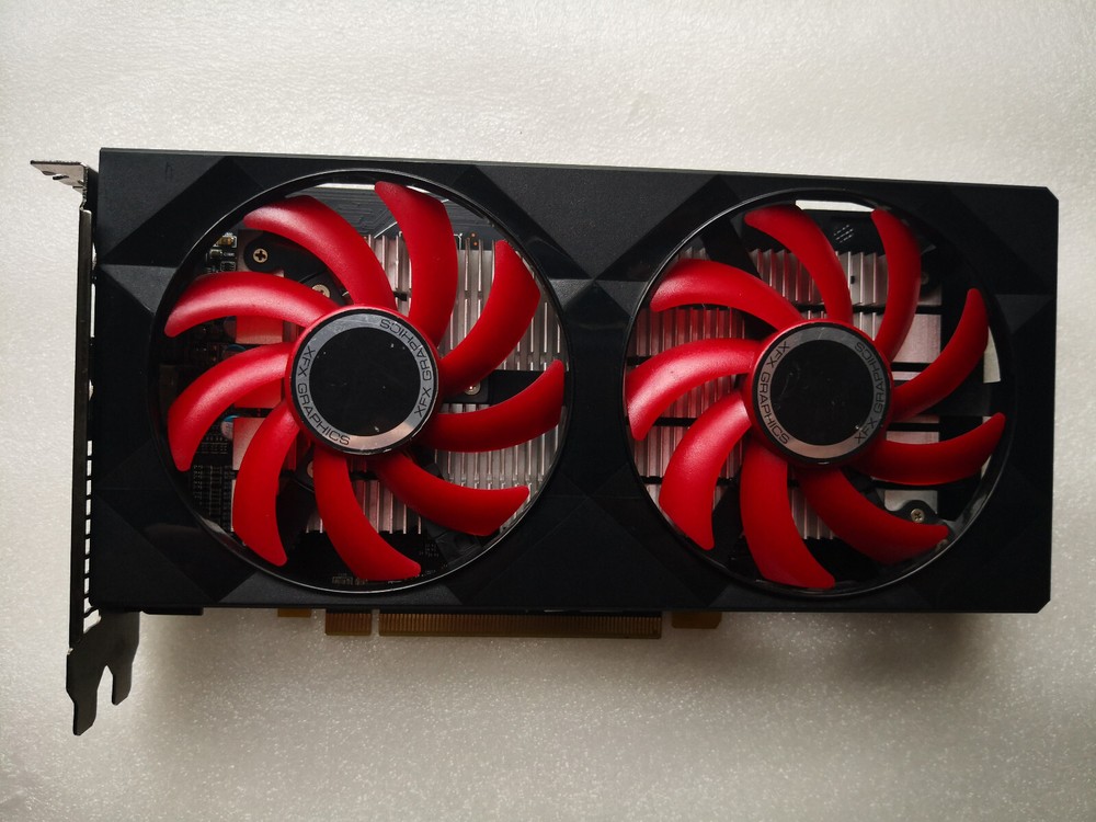 XFX AMD Radeon RX560 4GB 896SP GDDR5 PCI-E Graphics Video Card DP DVI HDMI