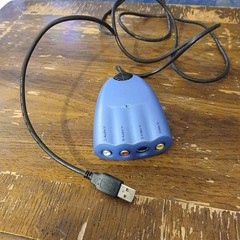Pinnacle Systems GMBH AV to USB2 REV 1.1A