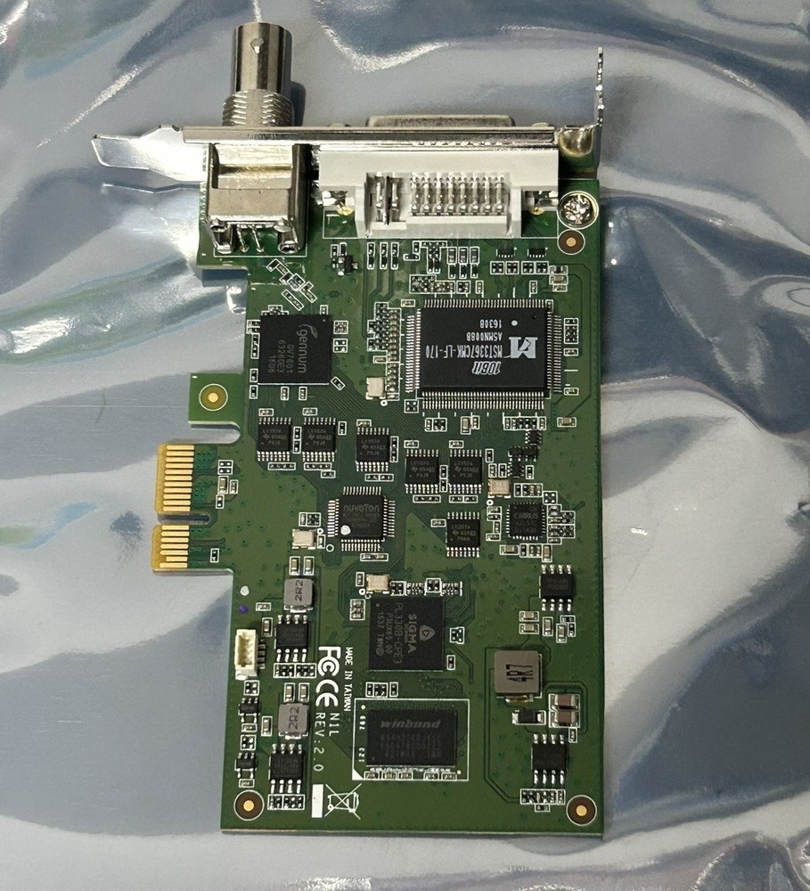 Dual Input PCIe Video Capture Card DVI -SDI Video Capture Card