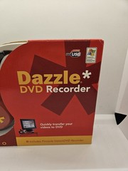 Pinnacle Dazzle DVD Recorder Video Capture Device + Studio Software