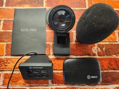 Elgato Stream Deck, Razer Kiyo Pro Cam, Microphone & Elgato Capture Card (Lot)