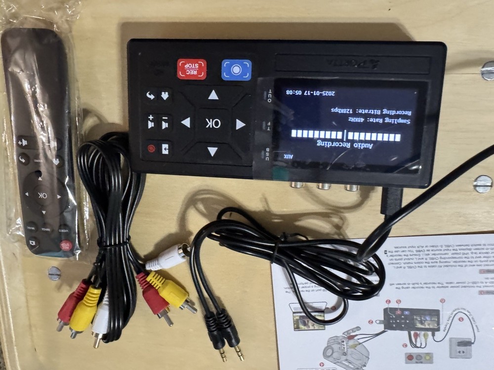 Portta VHS to Digital Converter Box Video Capture Recorder VD10 NEW OPEN BOX